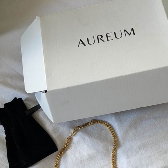 AUREUM EMMA LUXURY GOLD CHAIN - Picture 1 of 3